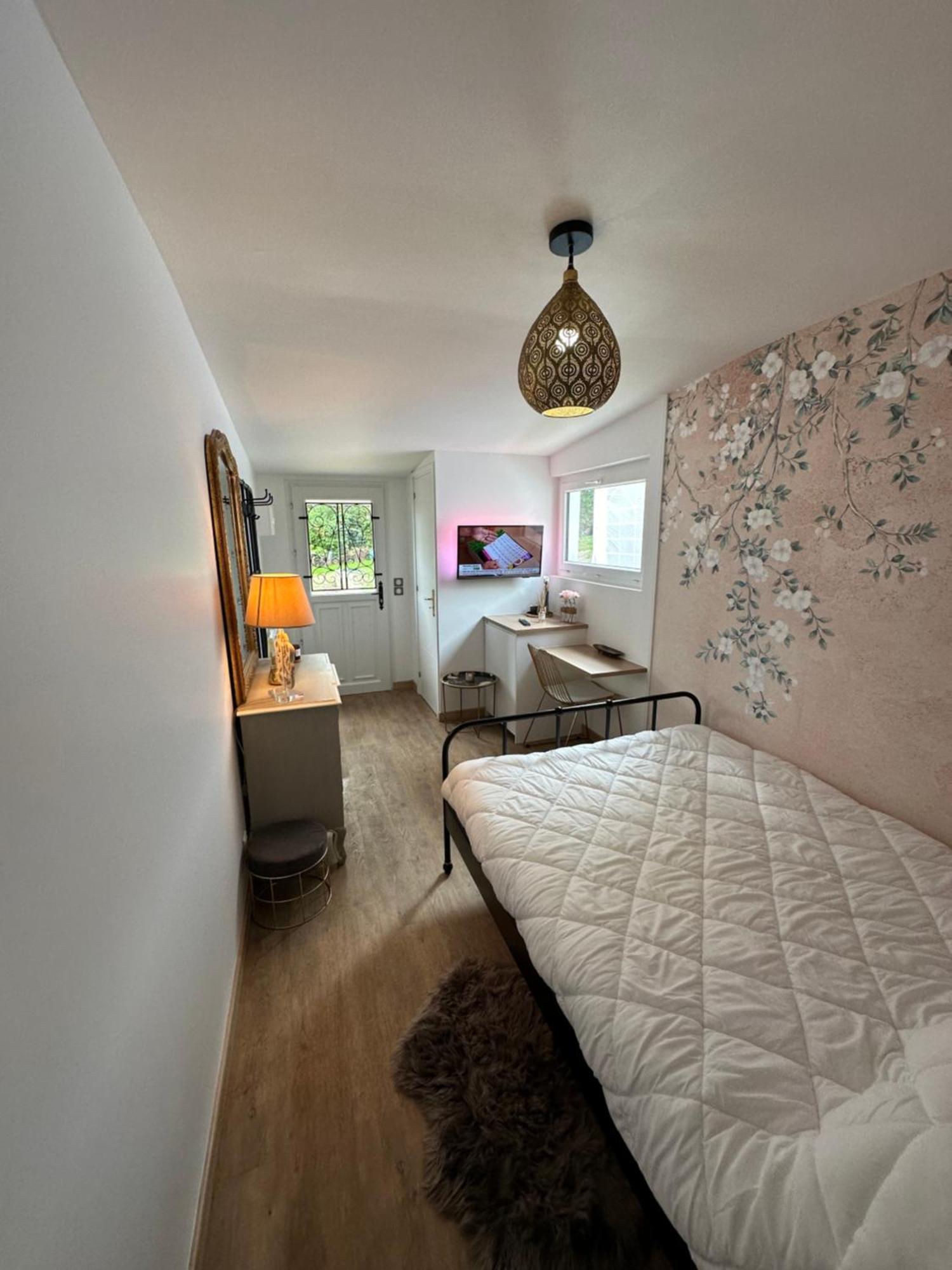 Chambre Proche De Disneyland Paris Coutevroult Exterior photo